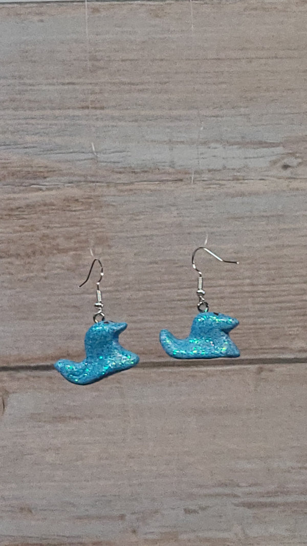 Glittery Blue Peep Earrings 💙🐣